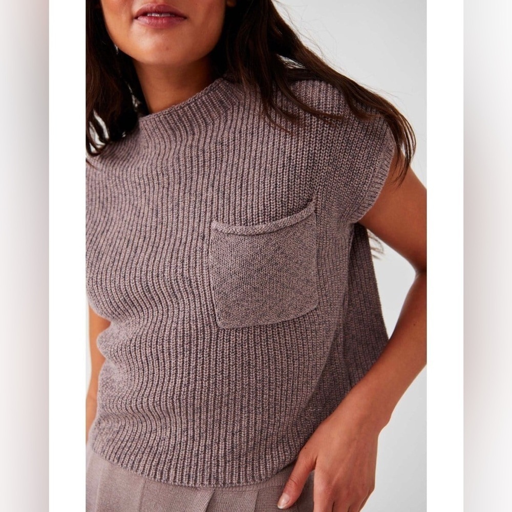FP BEACH
Freya Sweater Top Size Large